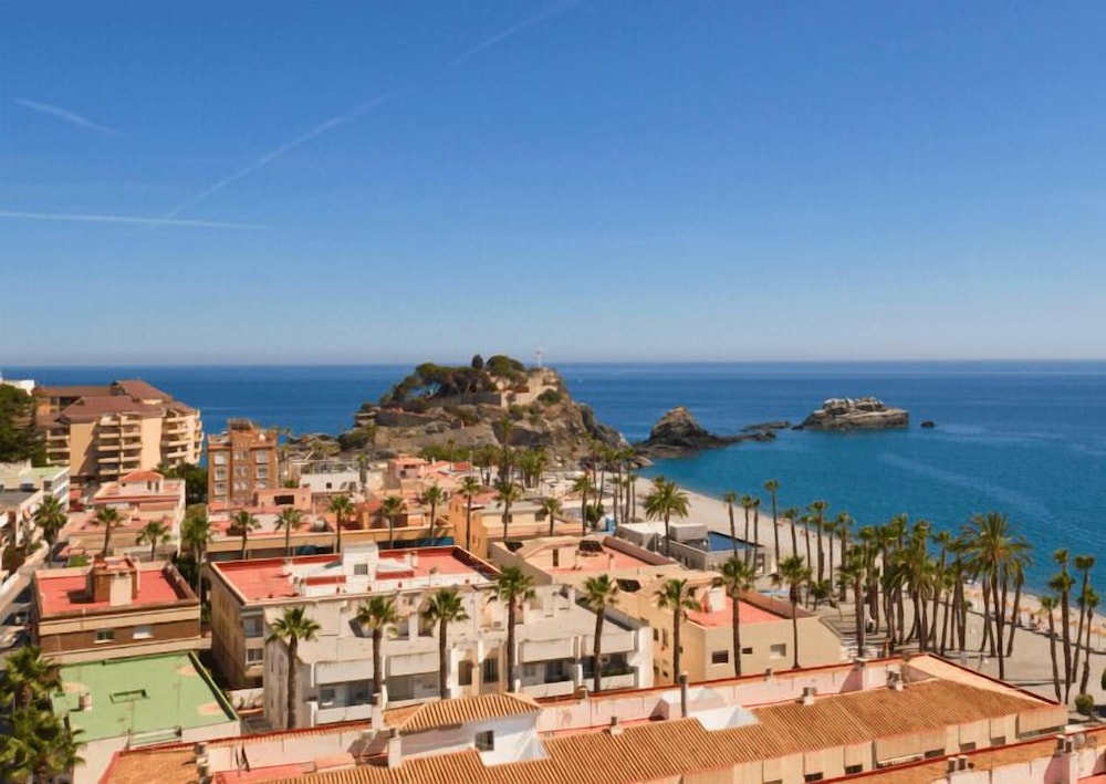 Hotel Ibersol Almunecar Beach and Spa 63/67