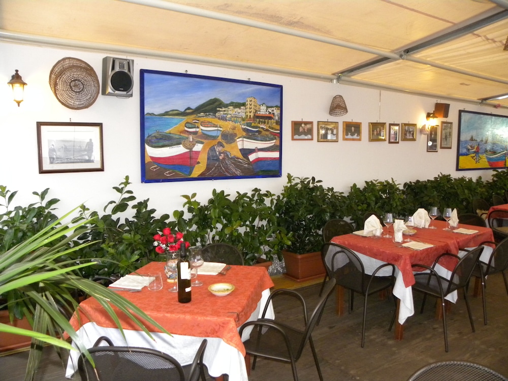 Fernanda Hotel 34/44