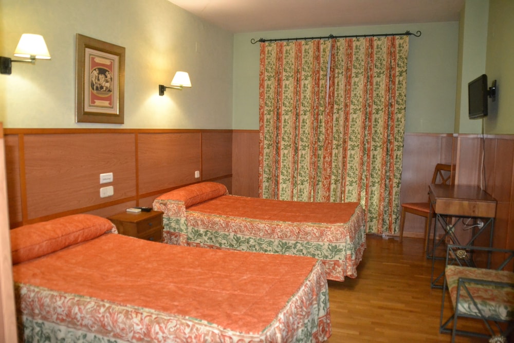 Hotel Pio XII Jumilla 14/35