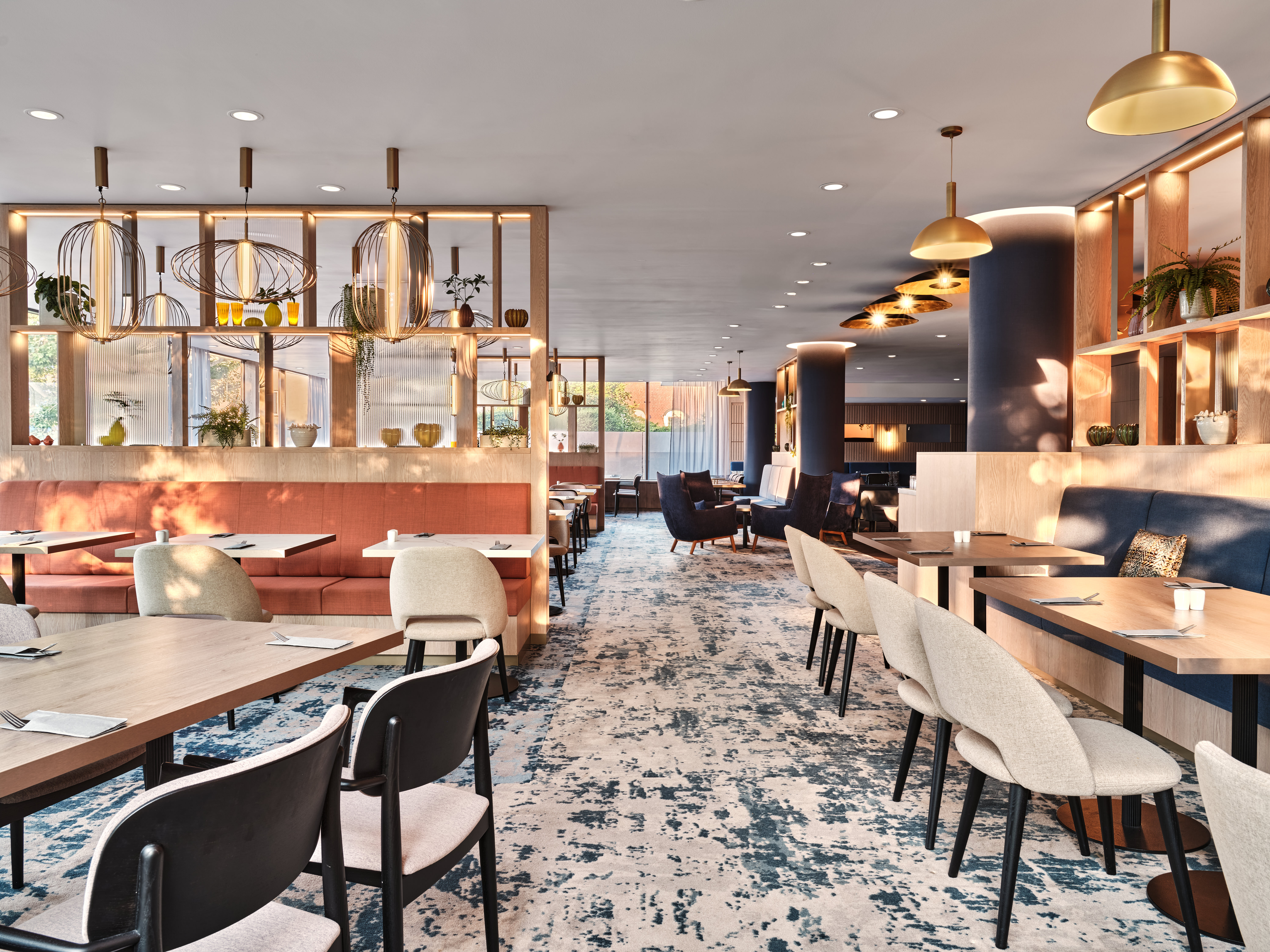 CROWNE PLAZA BRATISLAVA 56/74