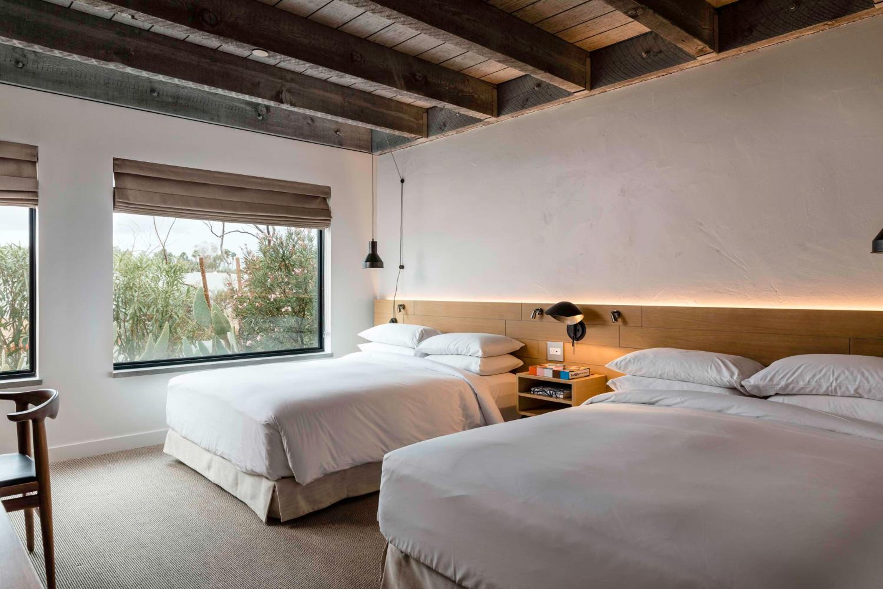 Retreat, 2 Queen Beds