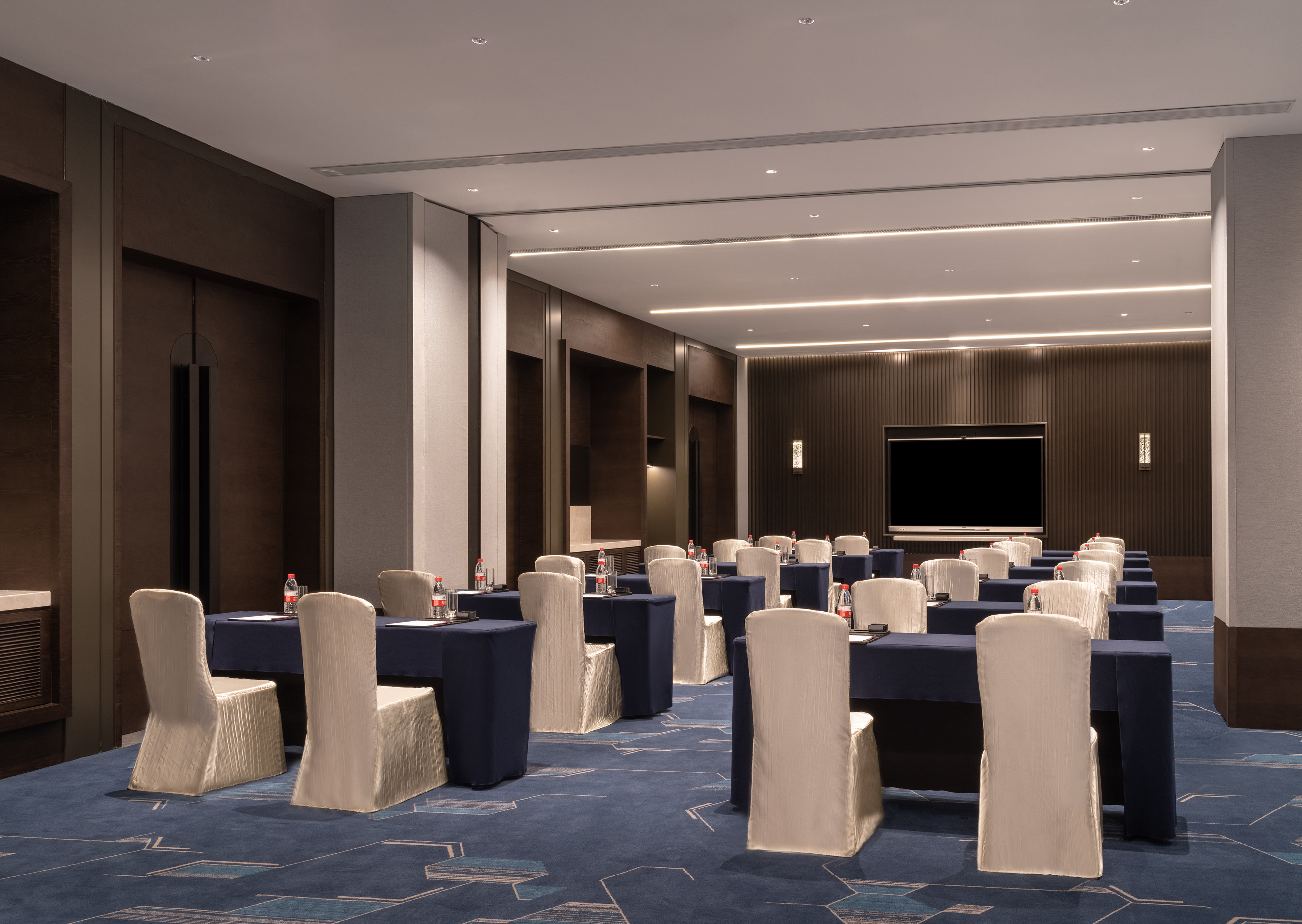 Crowne Plaza Xiamen Jimei, An Ihg Hotel 56/77