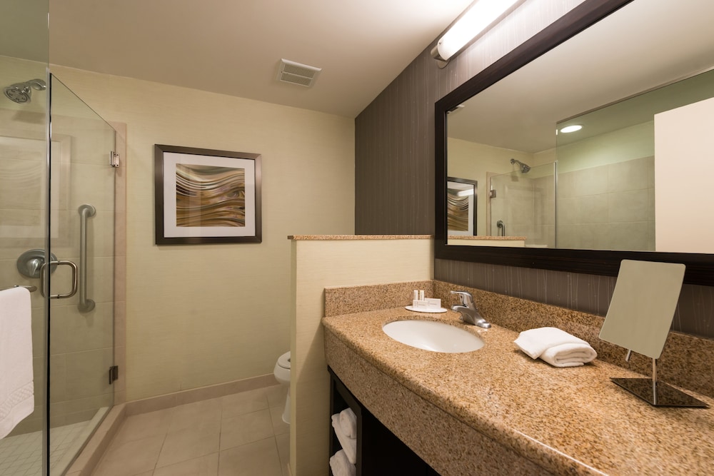 Courtyard Marriott Clemson 8/43
