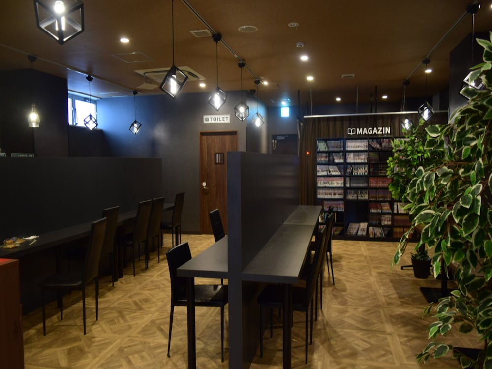 Anshin Oyado Shinjuku Male Only 35/50