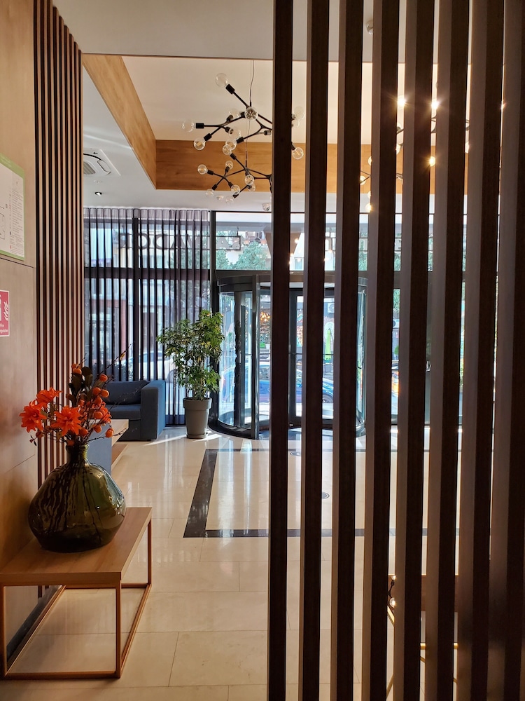 Hotel Salvador 7/44