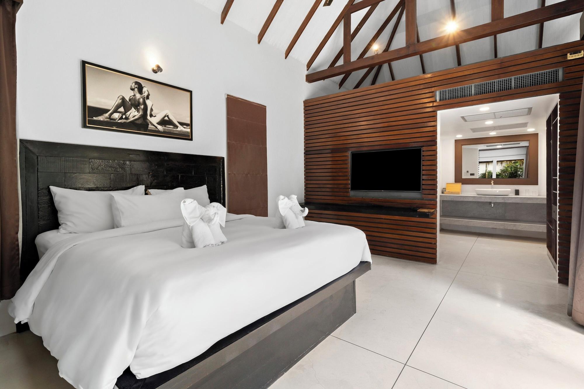 2 Bedrooms, Pool, Family, Villa، Zara Resort (ex The Privilege Hotel Ezra Royal Beach) 5/10