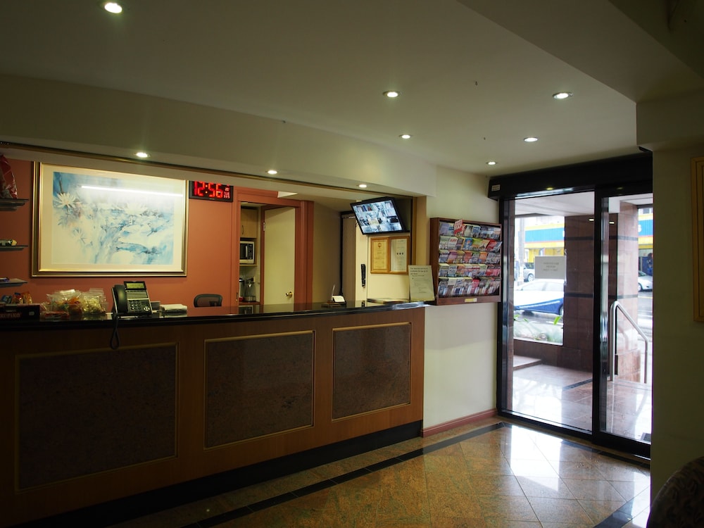 Edgecliff Lodge Motel 10/67