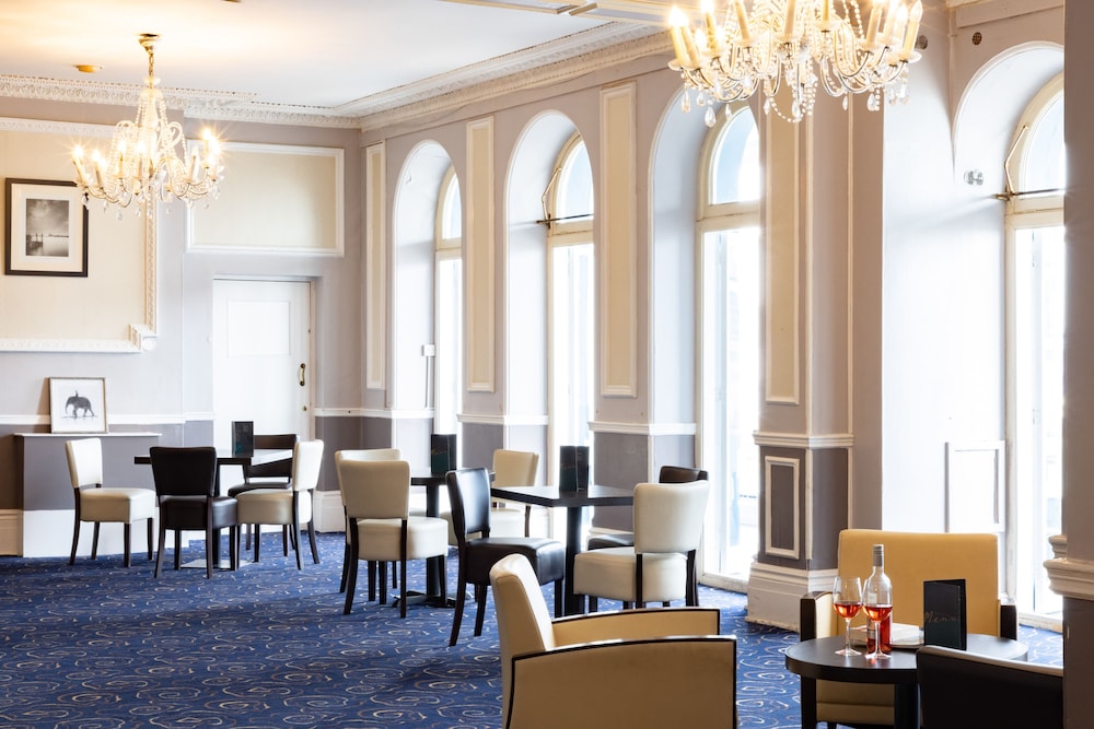 Burlington Hotel 32/53