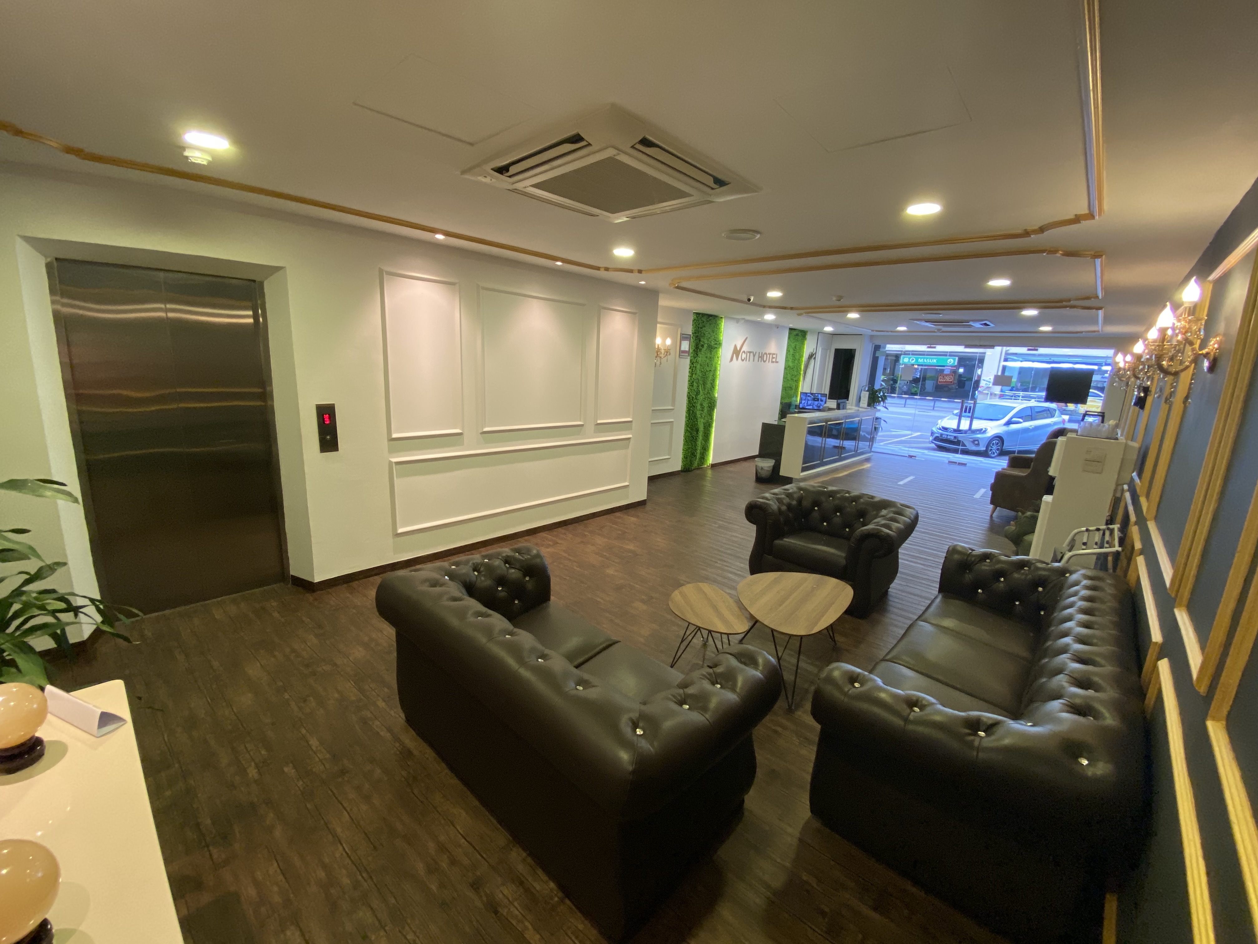 N City Hotel 40/48