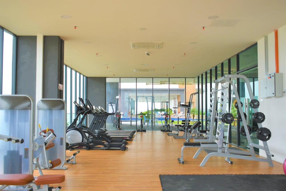 D Wharf Hotel And Serviced Residence 37/71