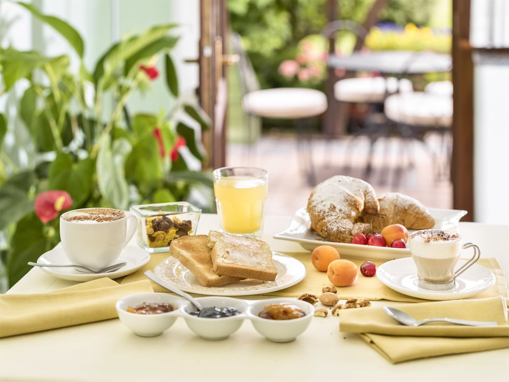 Serravalle Golf Hotel 24/50