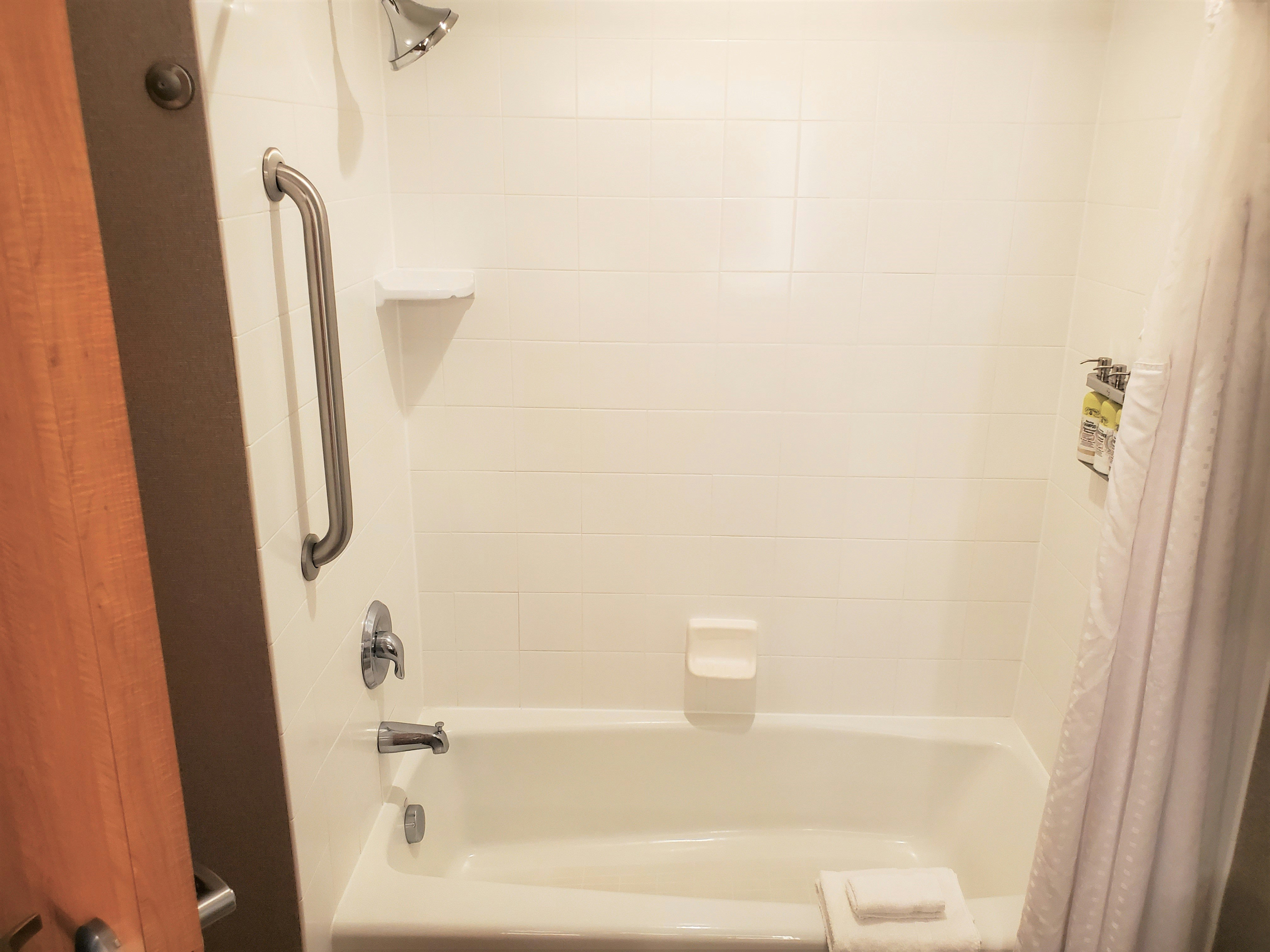 Holiday Inn Express Hotel Suites Cheney University Area 56/58