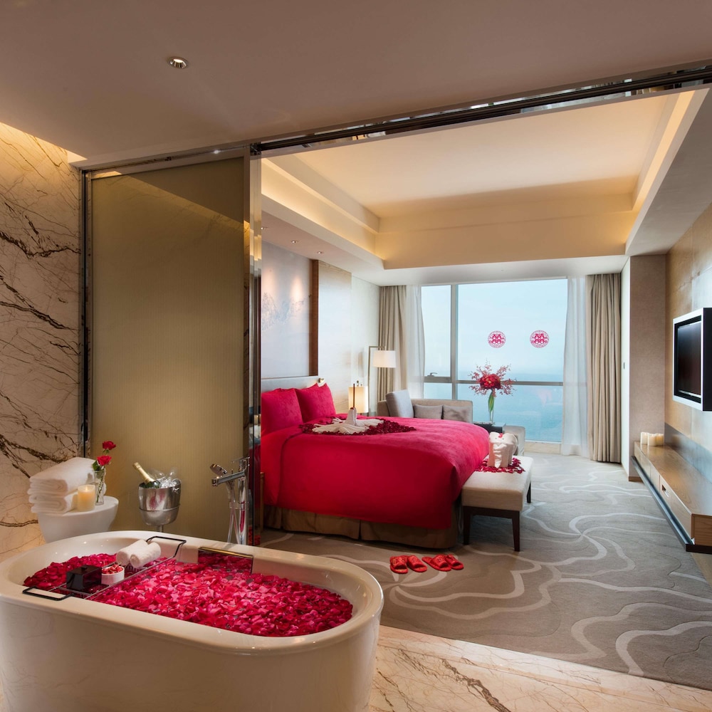 Hilton Yantai Golden Coast 32/64