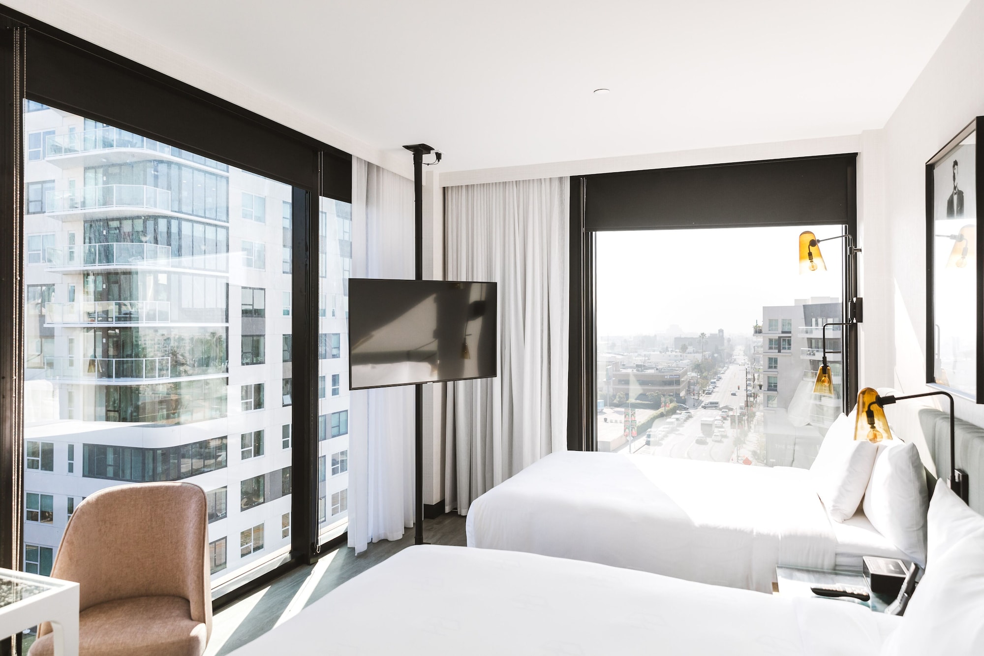 City, 2 Queen Beds