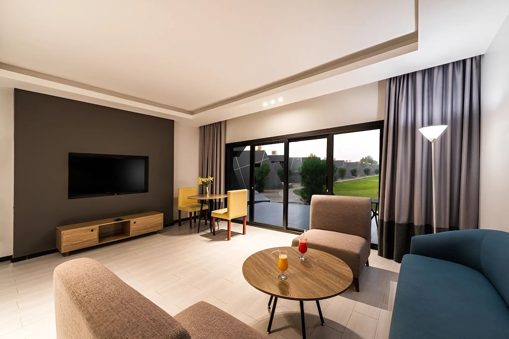 منتجع وسبا هدب الخبر(HDB Al Khobar Resort and Spa) 34/55