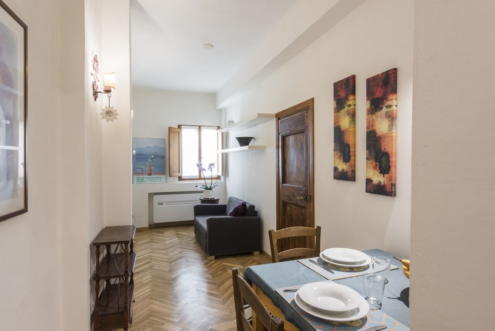 Casa Tina 5/16