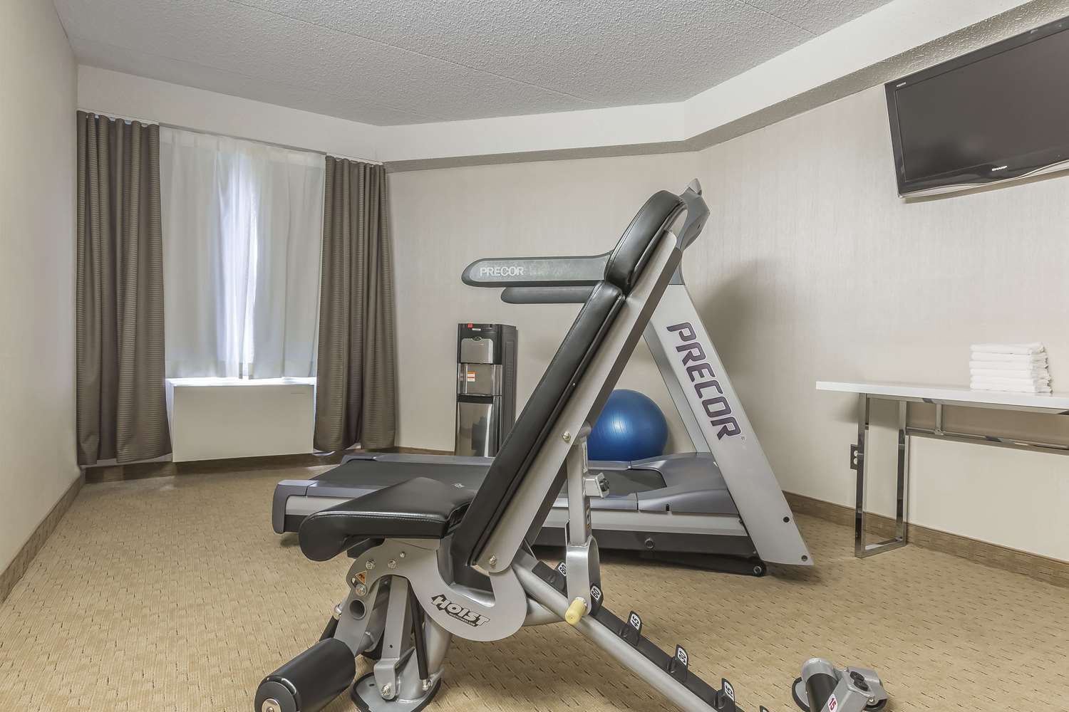 Comfort Inn Levis 16/33