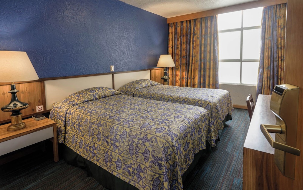 BASIC, DOUBLE BED