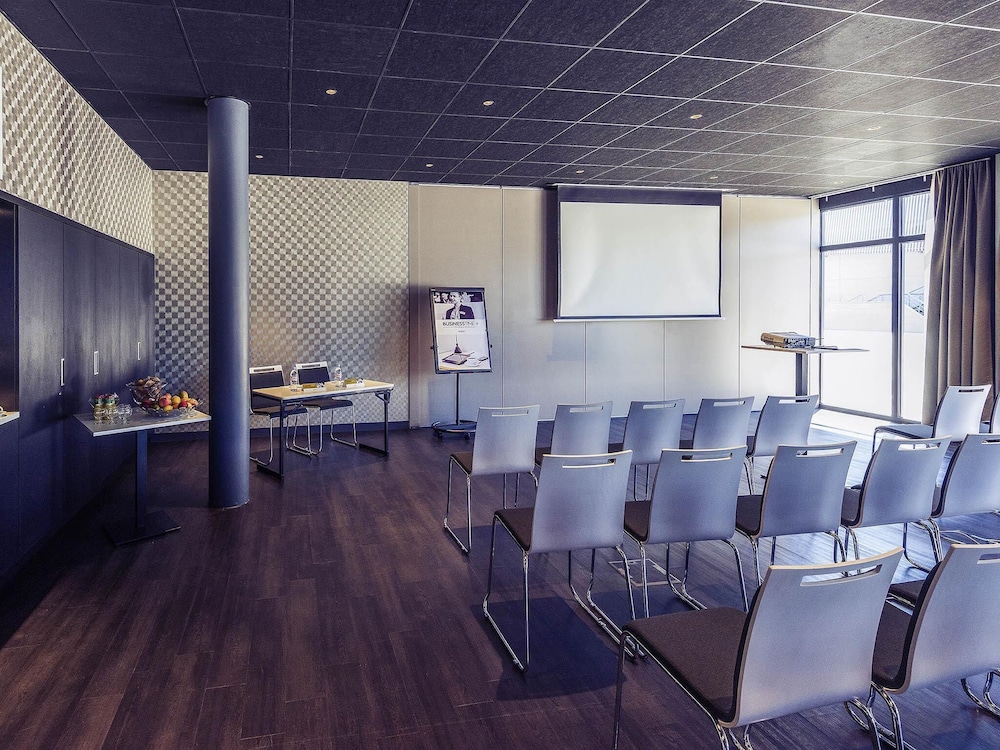 Hotel Mercure Cherbourg Centre Port 61/71