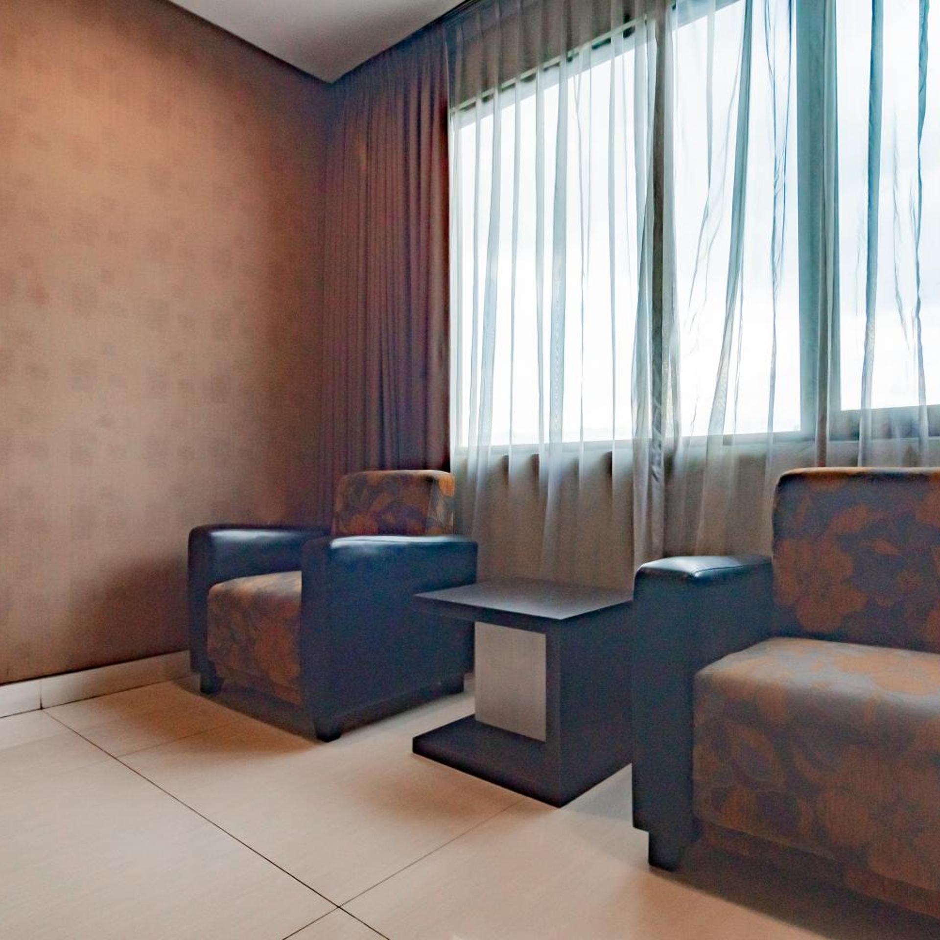 Urbanview Hotel Newton Riau Bandung 34/55