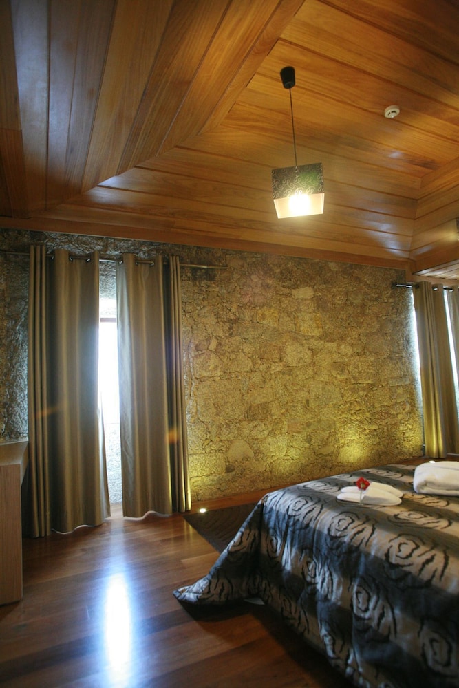Hotel Rural Alves Casa Alves Torneiros 37/71