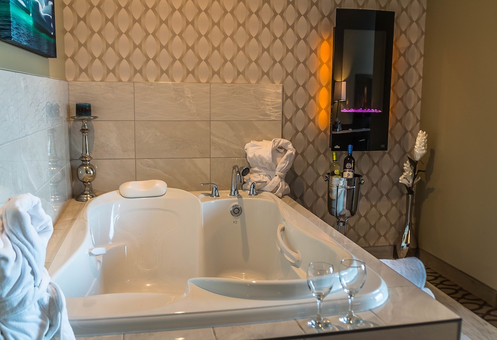 Best Western Plus St. John s Airport Hotel and Suites 16/36