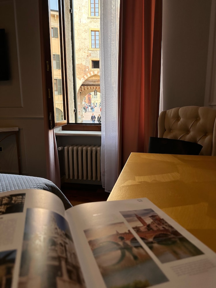 Relais A Ponte Pietra 36/50