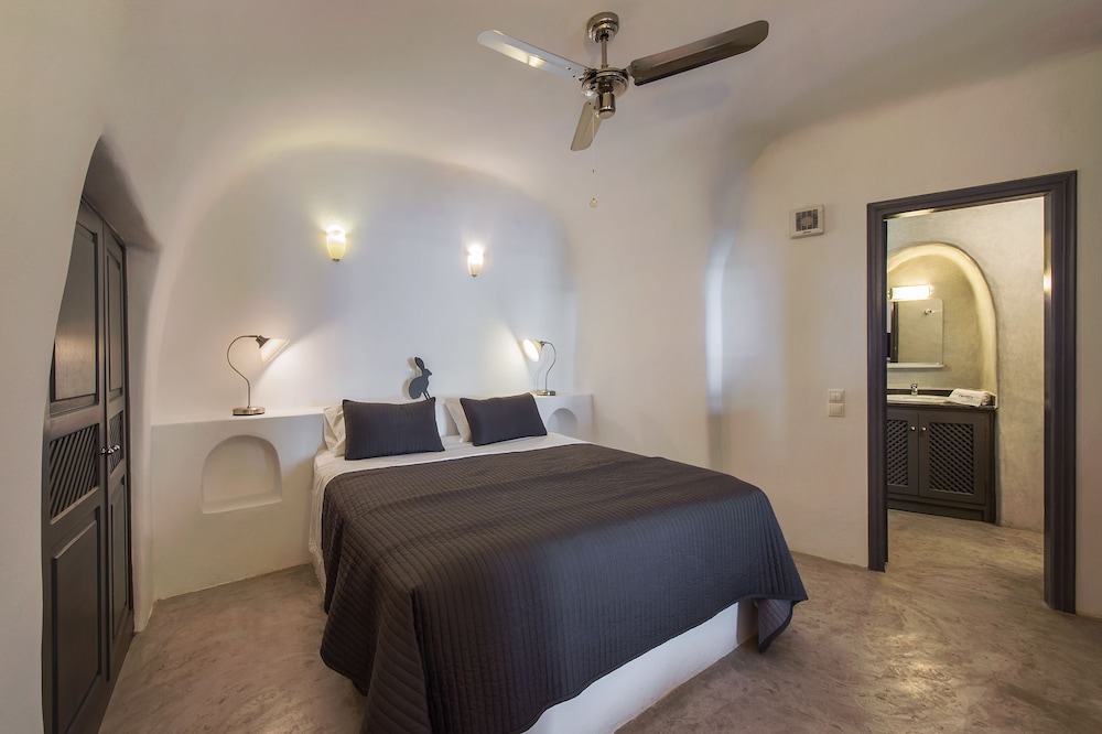 Theodora Suites - Adults Only 15/48