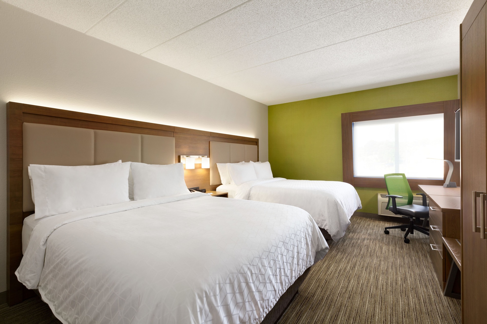 Standard, 2 Queen Beds, Accessible