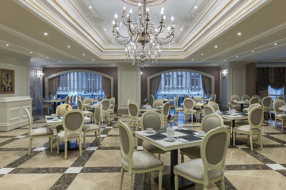Elite World Istanbul Taksim Hotel 42/50