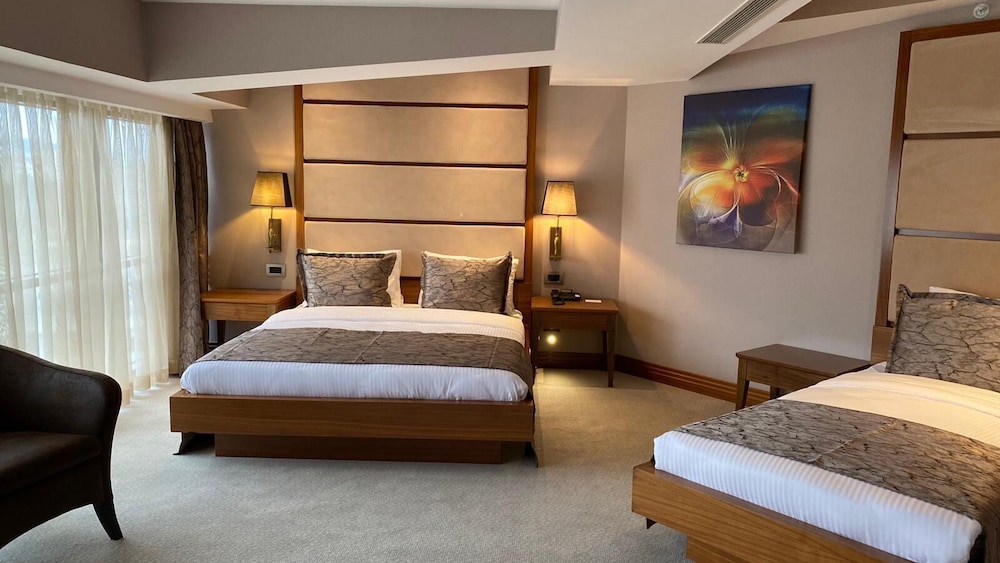 Days Hotel by Wyndham Istanbul Maltepe 23/69