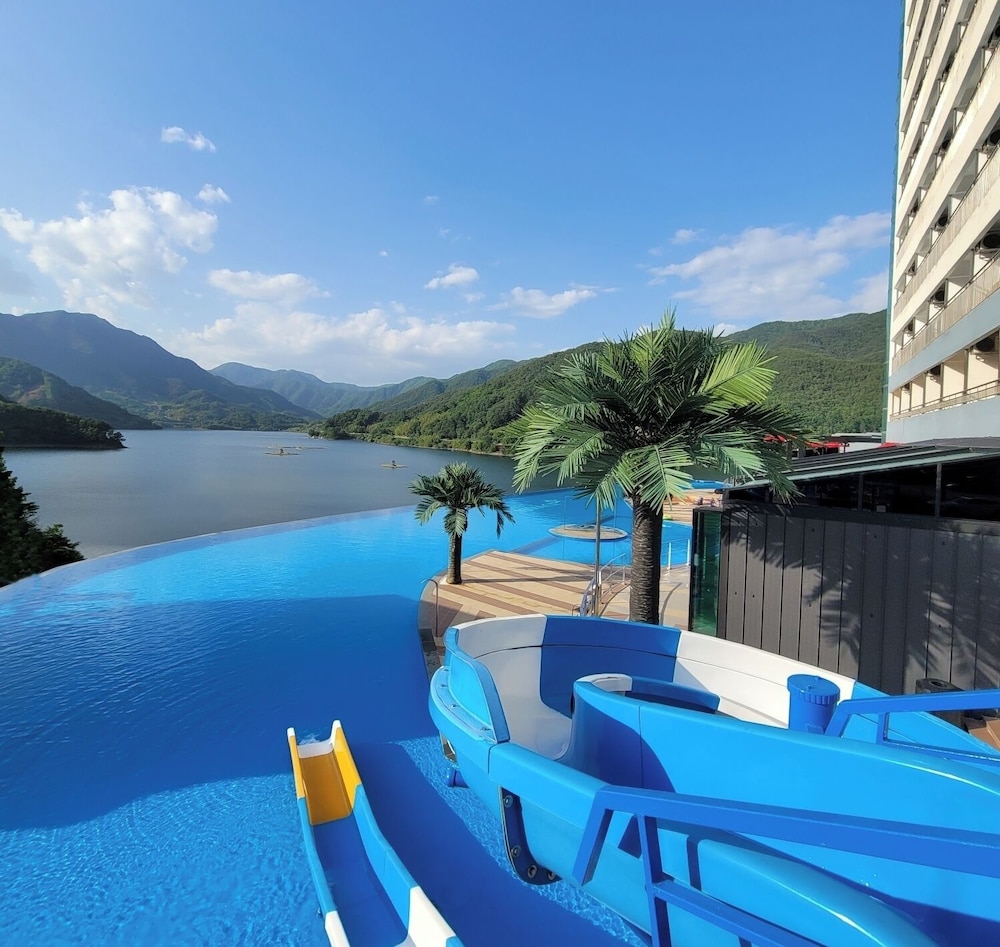Vivace Resort 46/56