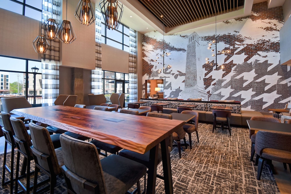 Homewood Suites by Hilton Tuscaloosa Downtown 58/66