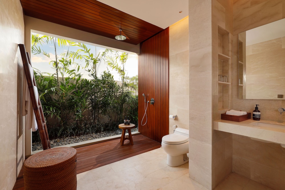 Amarta Beach Retreat By Nakula 50/50
