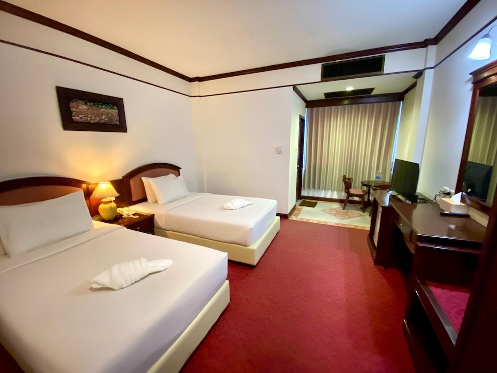 Crystal Hotel 14/46