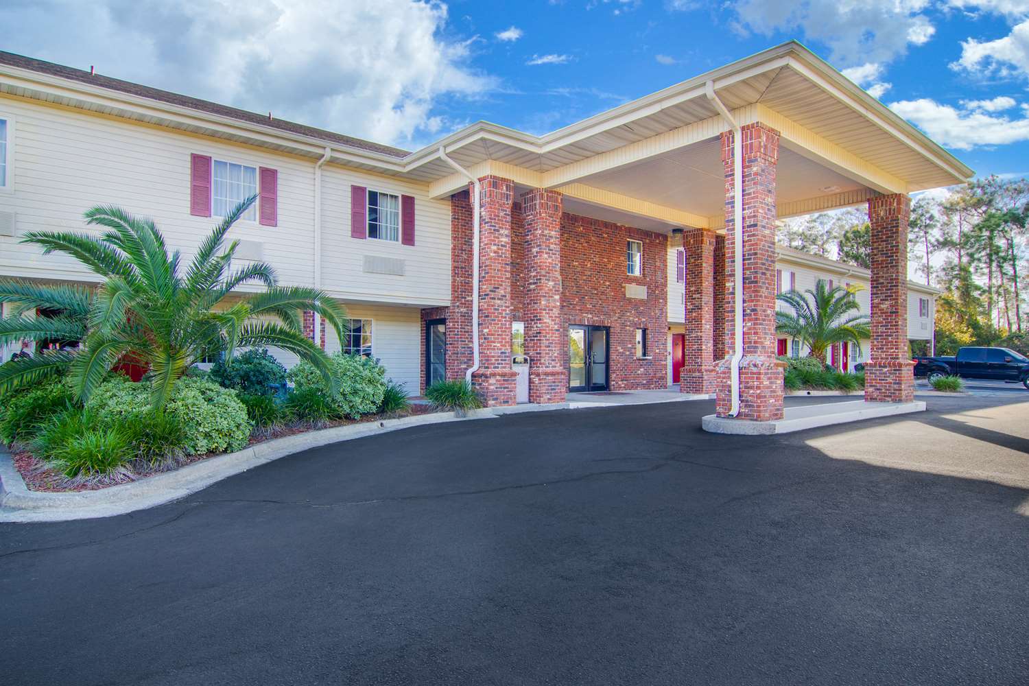 SureStay Hotel by Best Western Brunswick 23/24
