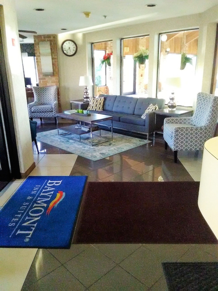 Baymont By Wyndham Battle Creek Downtown 30/39