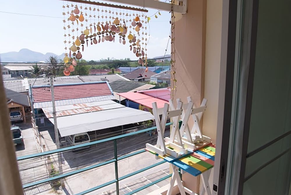 Lotus Suite Hua Hin 38/68