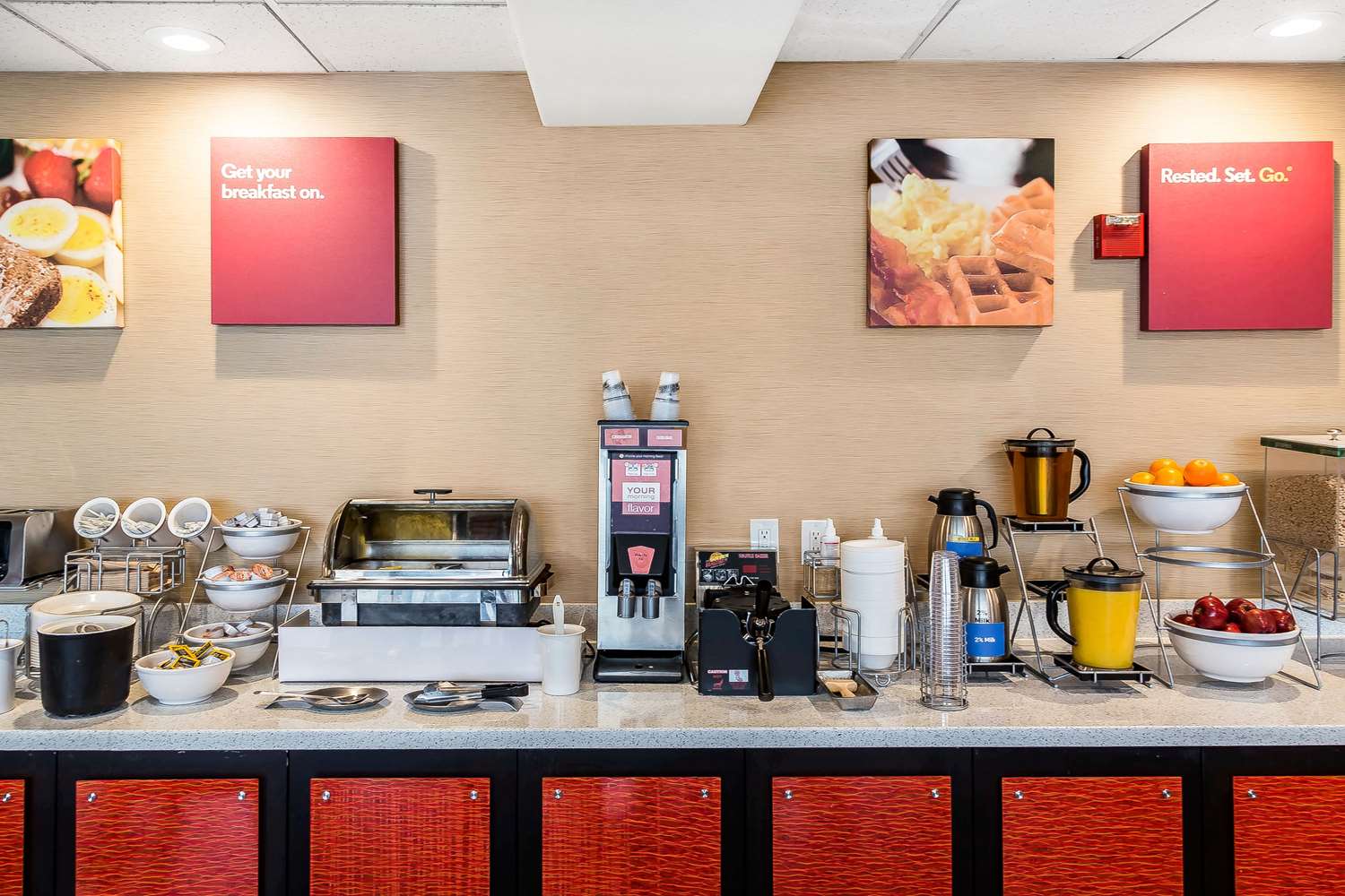 restaurant cafeteria