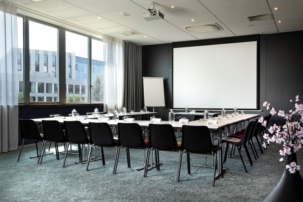 Best Western Plus Hotel Isidore 61/64