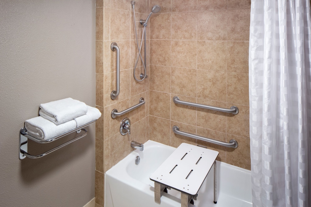 Hyatt Place Austin/Arboretum 18/69