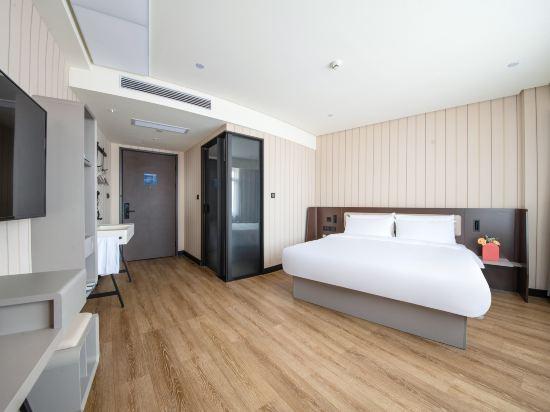 HanTing Hotel (Kunming Nanping Pedestrian Street Wangfujing) 7/12