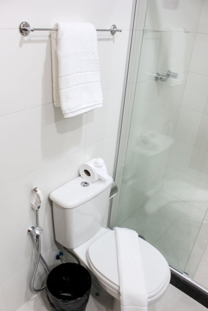 Hotel Anahi 24/63