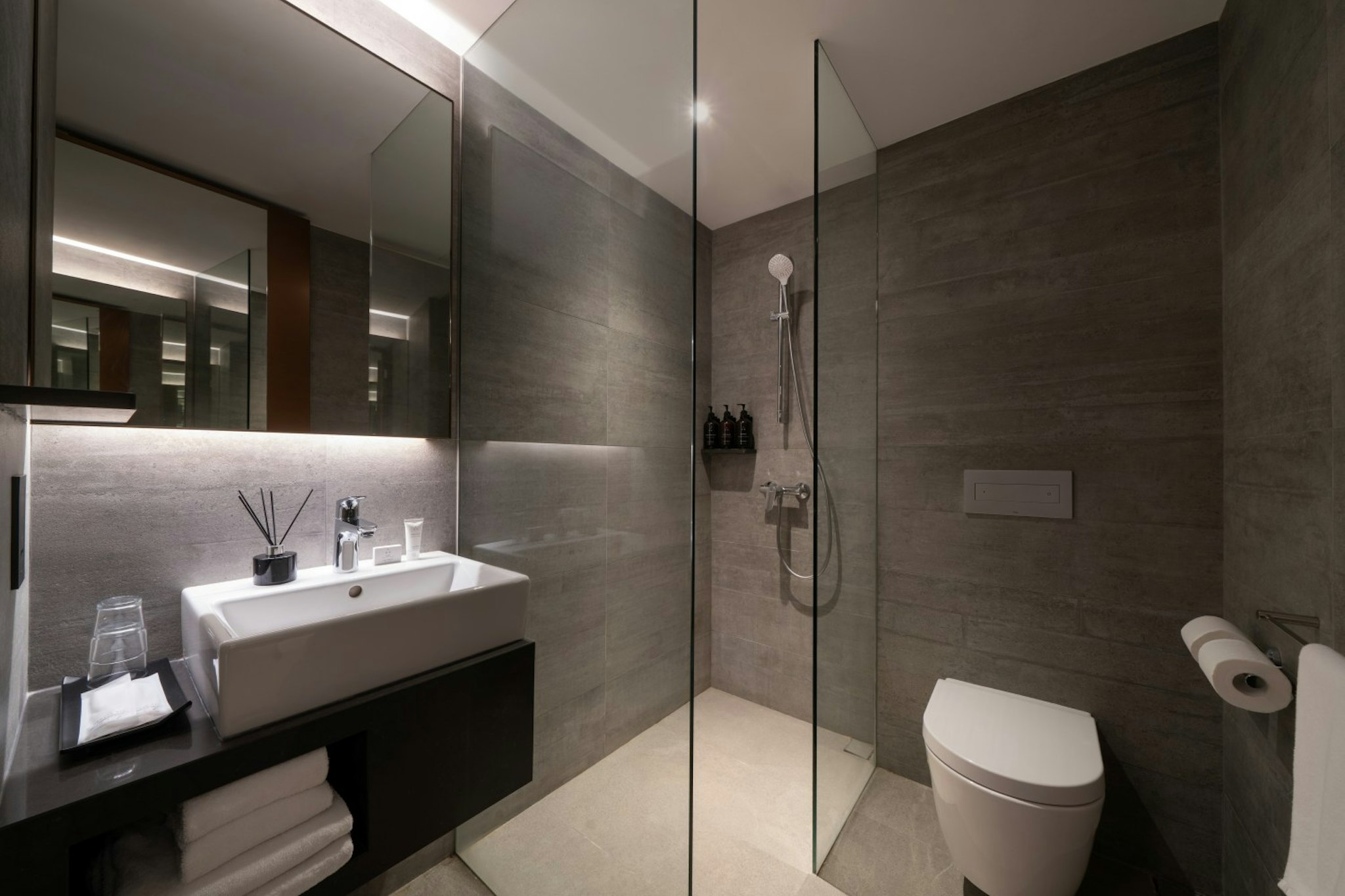 Oakwood Bencoolen Singapore 56/61