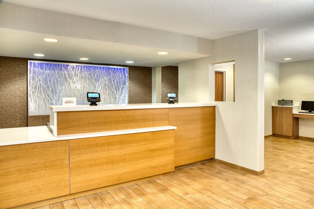 Lobby at FAIRFIELD INN BY MARRIOTT FRANKENMUTH, FRANKENMUTH - MI