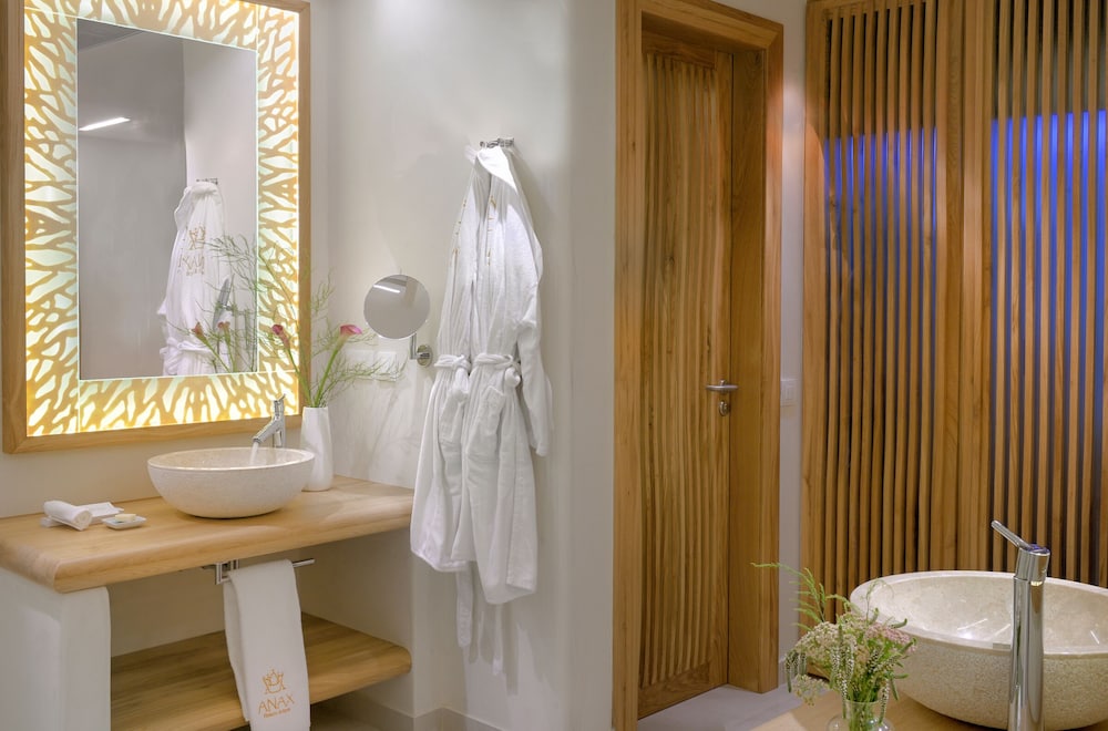 Anax Resort and Spa 50/50