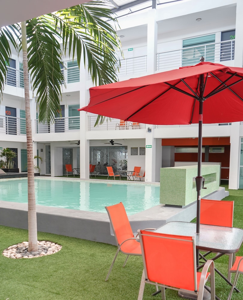 TRYP by Wyndham Chetumal 40/42