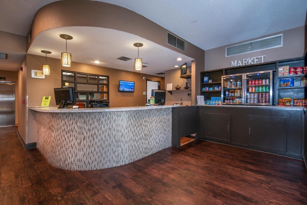 Guest Inn and Suites Midtown Medical Center 1/38