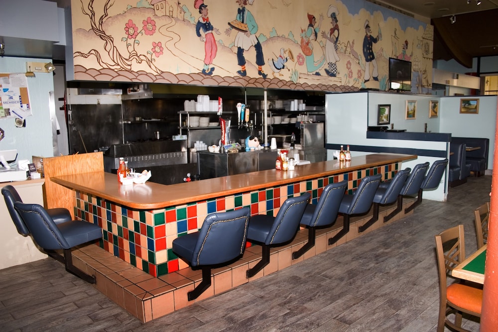 Keefer S Inn 16/24