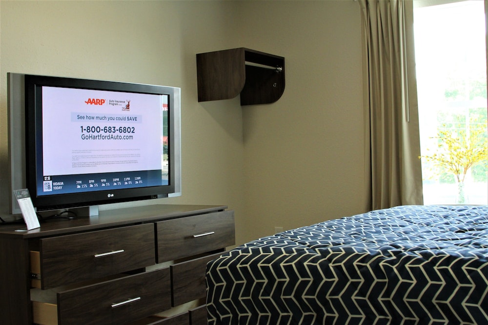 Stay Plus Extended Stay Suites 29/33